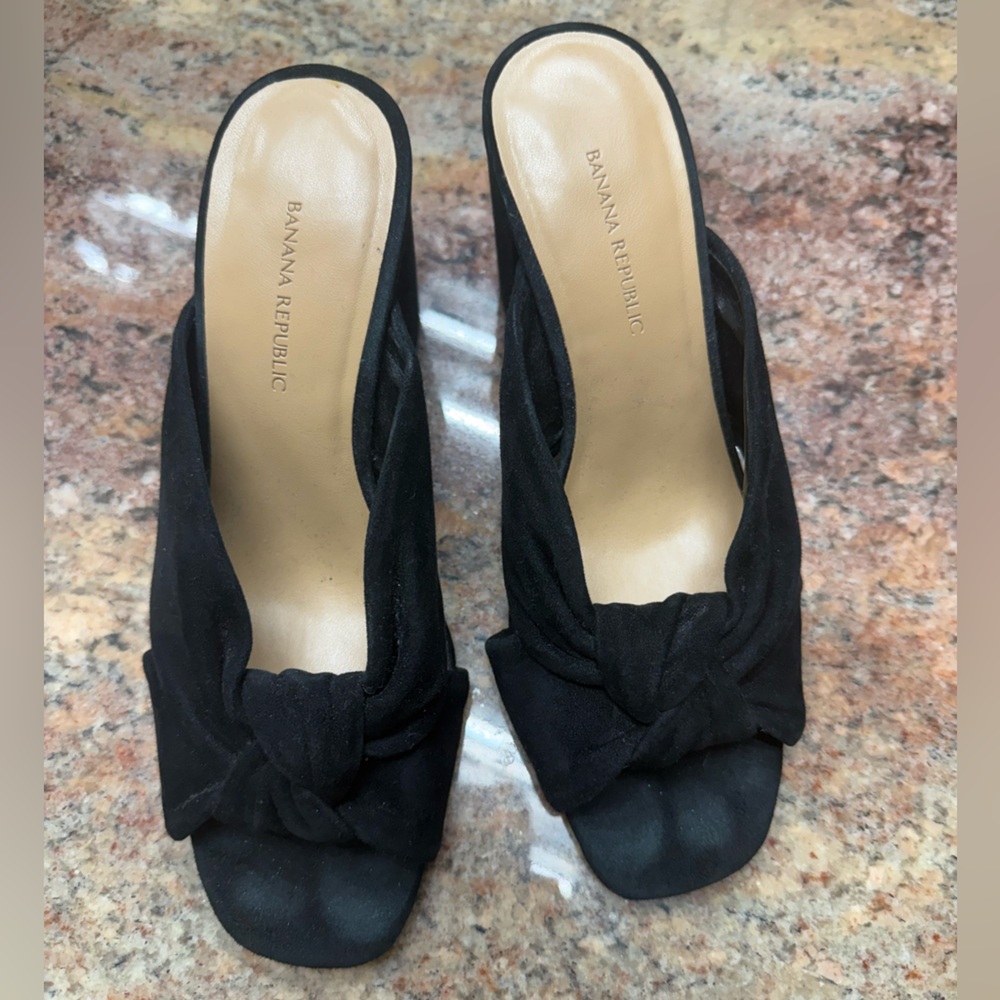 Banana Republic Black Knotted Mules